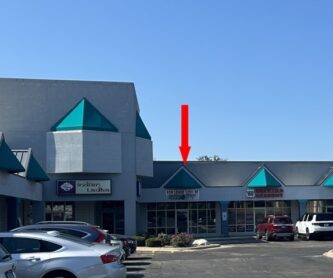 7815 N. Knoxville Ave., Peoria, IL 61614, Suite 14