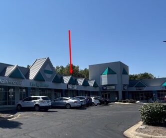 7815 N Knoxville Ave., Peoria, IL, Suite 9