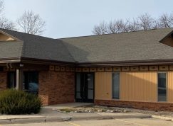 5113 N Executive Drive, Peoria, IL, Suite 100